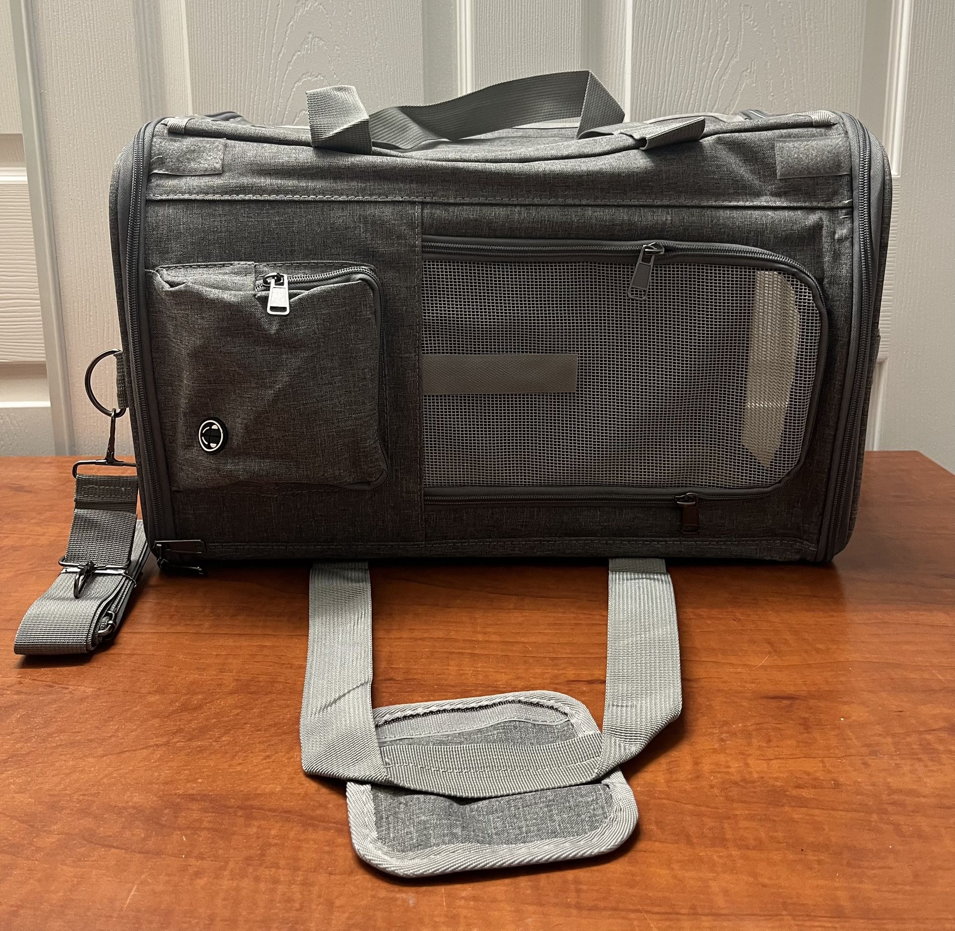 New GAPZER Pet Carrier (Gray) — Large Cat / Puppy up to 20 lbs — Open Box