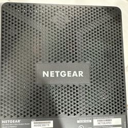 NETGEAR AC1900 wifi cable modem router 