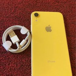 Apple iPhone XR Unlocked 