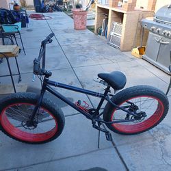 Mongoose 36 by4 gat tires 100