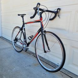 SPECIALIZED ROUBAX Comp Full CARBON road bike. 61cm. XXL frame. 20 speed. 700×25 tires. Everything works.  Good for tall people.
