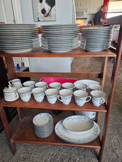 Noritake fine China (Blue Hill)