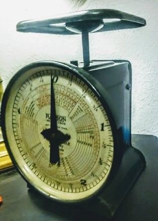 1949 Hanson postal scale model number 1509