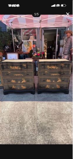 Mid Century, beautiful, elegant nightstand dressers