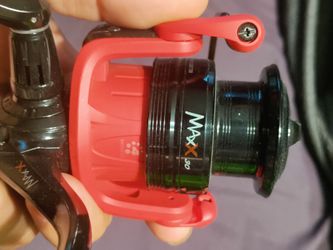 Abu Garcia New Never Used Spinning Fishing Reel