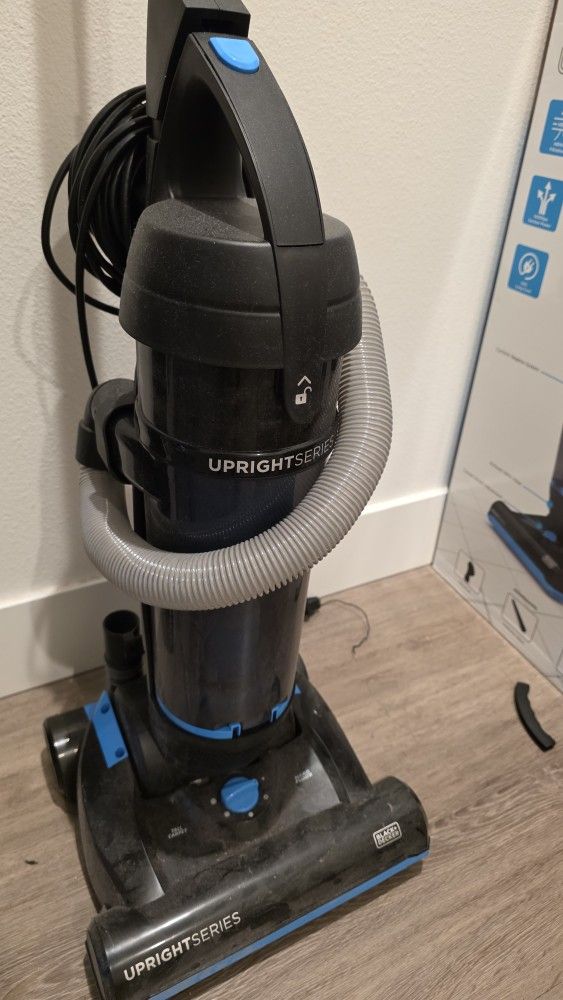 Vacuum Cleaner- Almost New