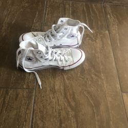 Converse Size 3