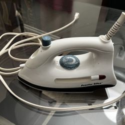 Proctor Silex steam iron in excellent condition