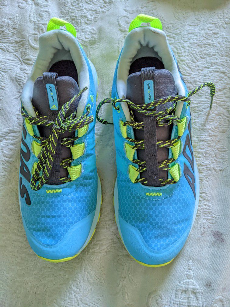 Running Adidas Vigor Tr 6 Women's Shoes 8.5 for Sale in Fontana, CA -