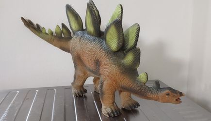 19" Large Stegosaurus Toy Soft Rubber Figurine Toys-r-us ~2013