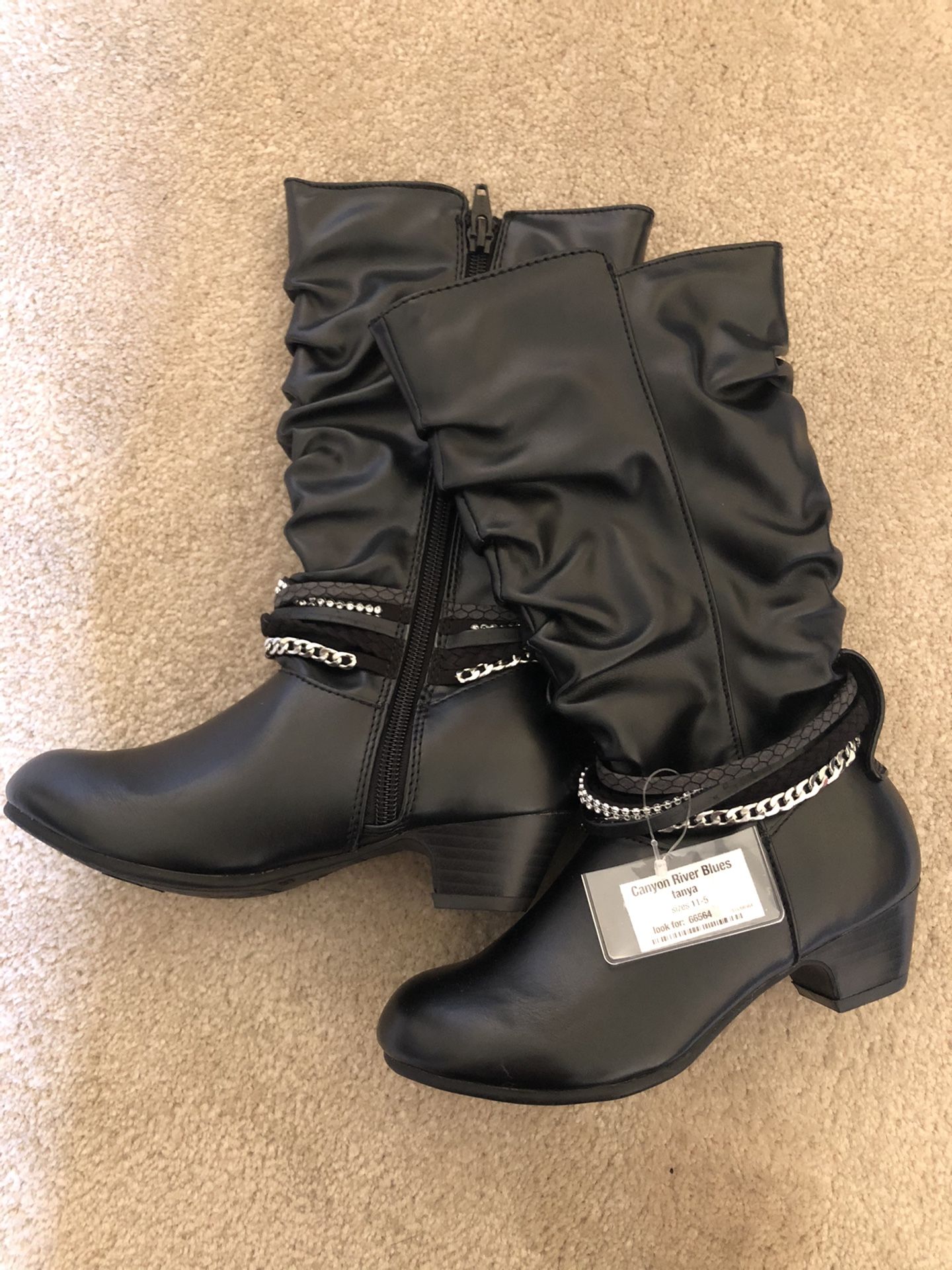 Canyon River Girl Black Boots