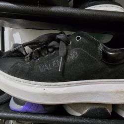 Mens Valentino