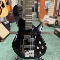 Donner DPJ-100 4-String Bass Guitar (Black)