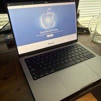 14" Apple MacBook Pro (Late 2023) - M3 / 8GB RAM / 512GB SSD