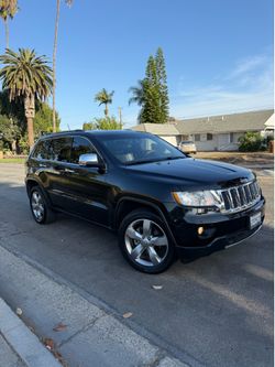 2013 Jeep grand Cherokee overland