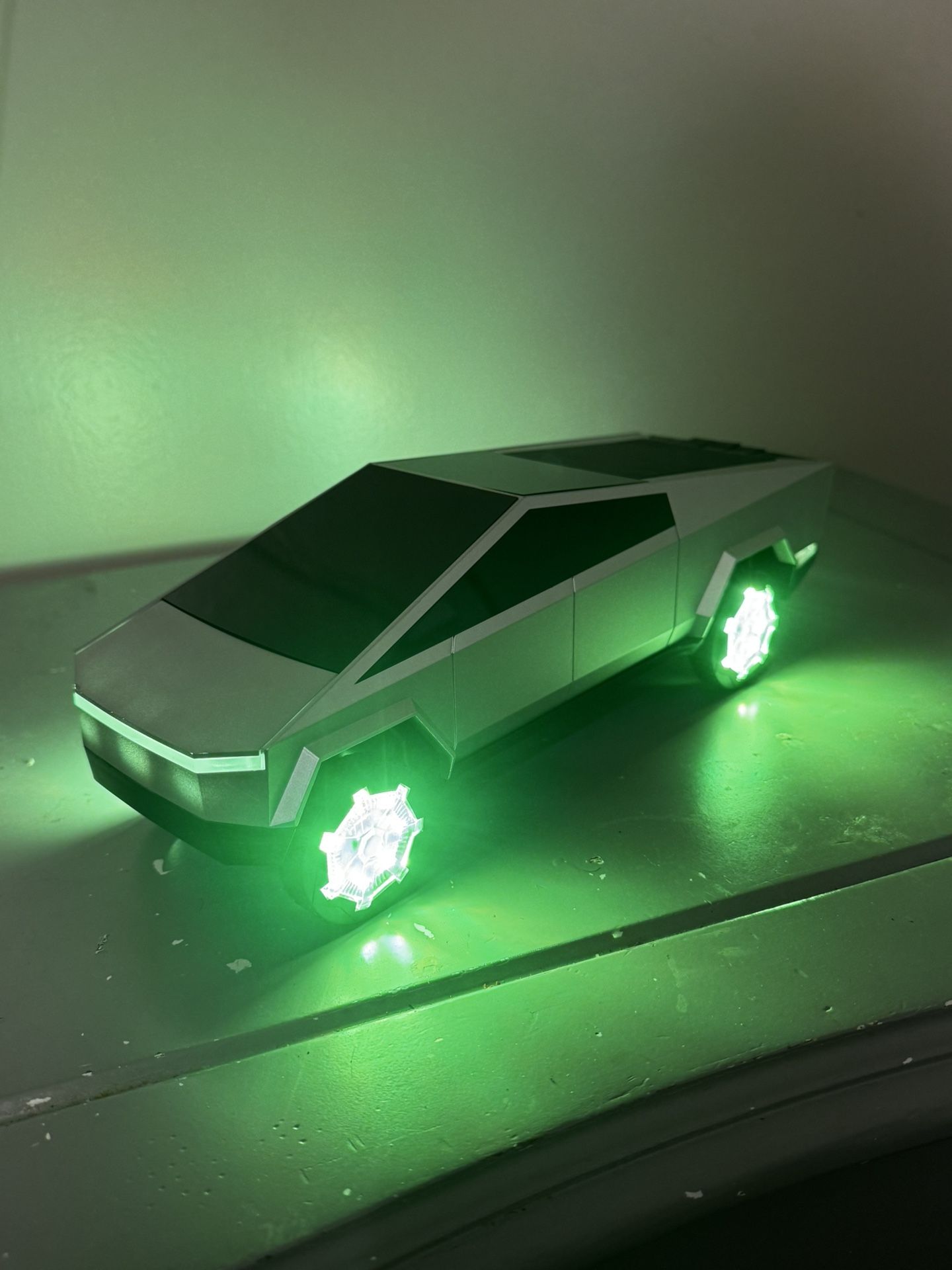 Bluetooth Tesla Speaker 