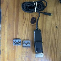 Andis Plus Dog Clipper 