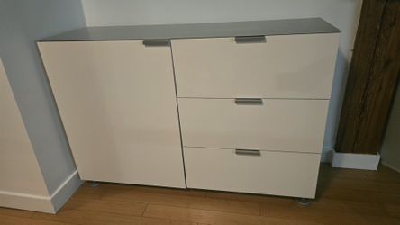 Lignet Roset Credenza / Bufet  White  38 x 50 x 17