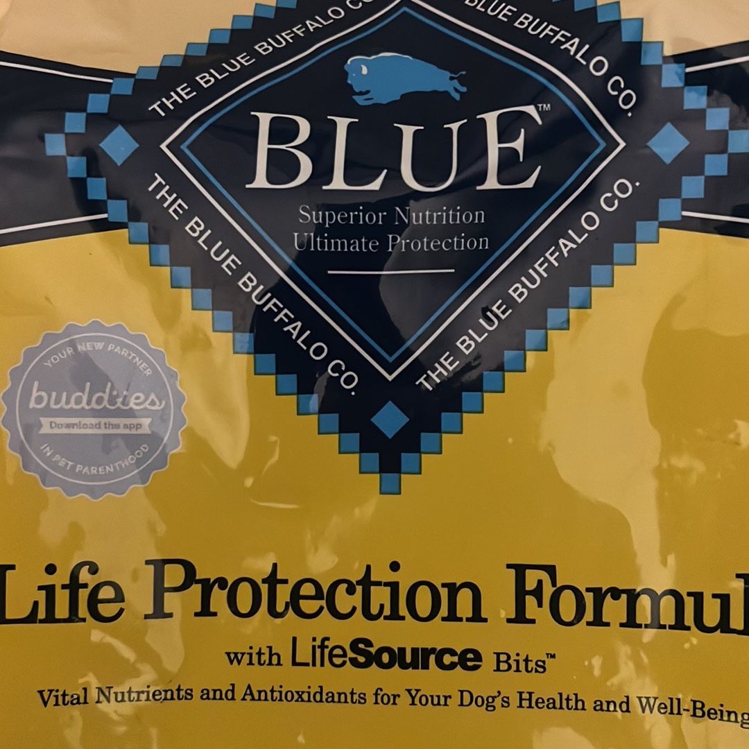 Blue Buffalo  Dog Food 