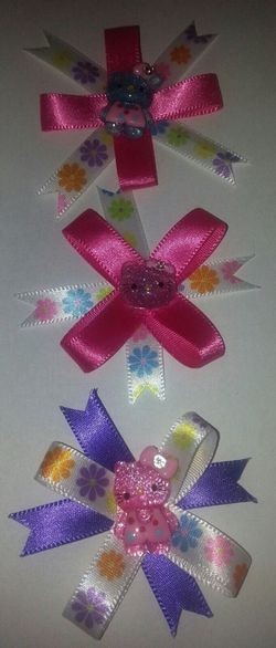 Hello Kitty Mini Bows