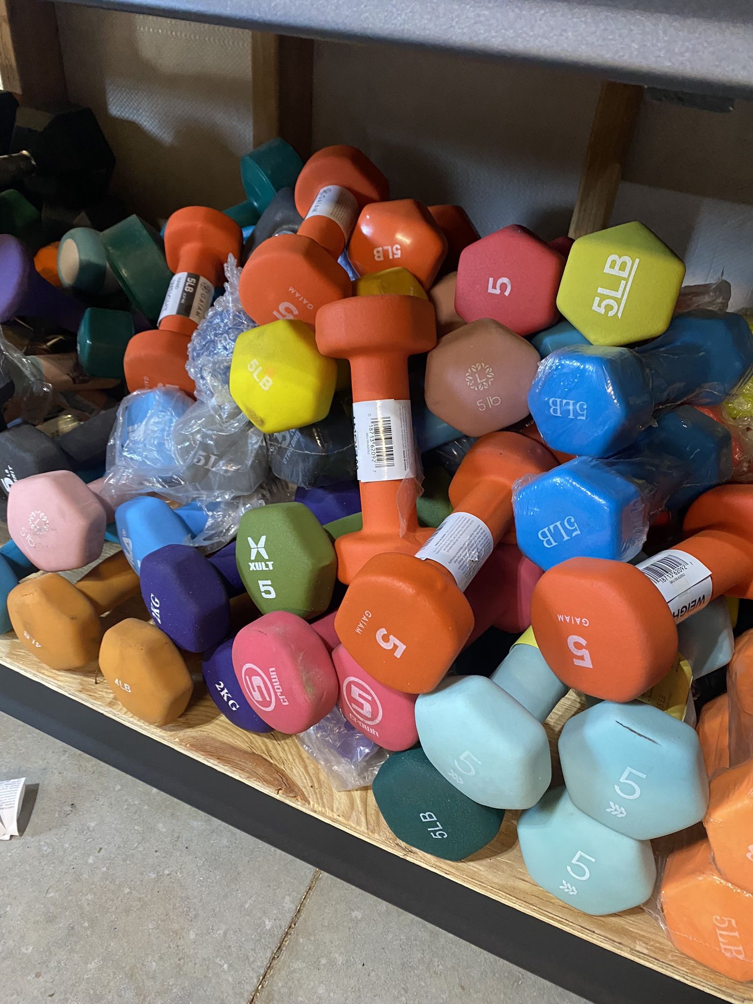 Neoprene Dumbbells 1-15lbs $1 PER POUND