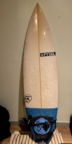 Pyzel Surfboard 6'2