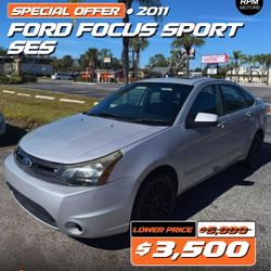 2011 Ford Focus Sports SES 