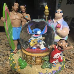 Disney Lilo & Stitch Snow Globe With Music 