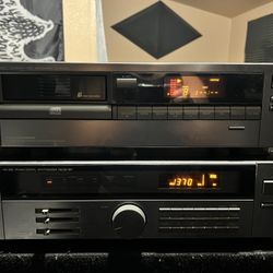 JVC RX-205 FM/AM DIGITAL SYNTHESIZER RECEIVER SOURCE AND  XL-M405 COMPACT DISC AUTOMATIC CHANGER