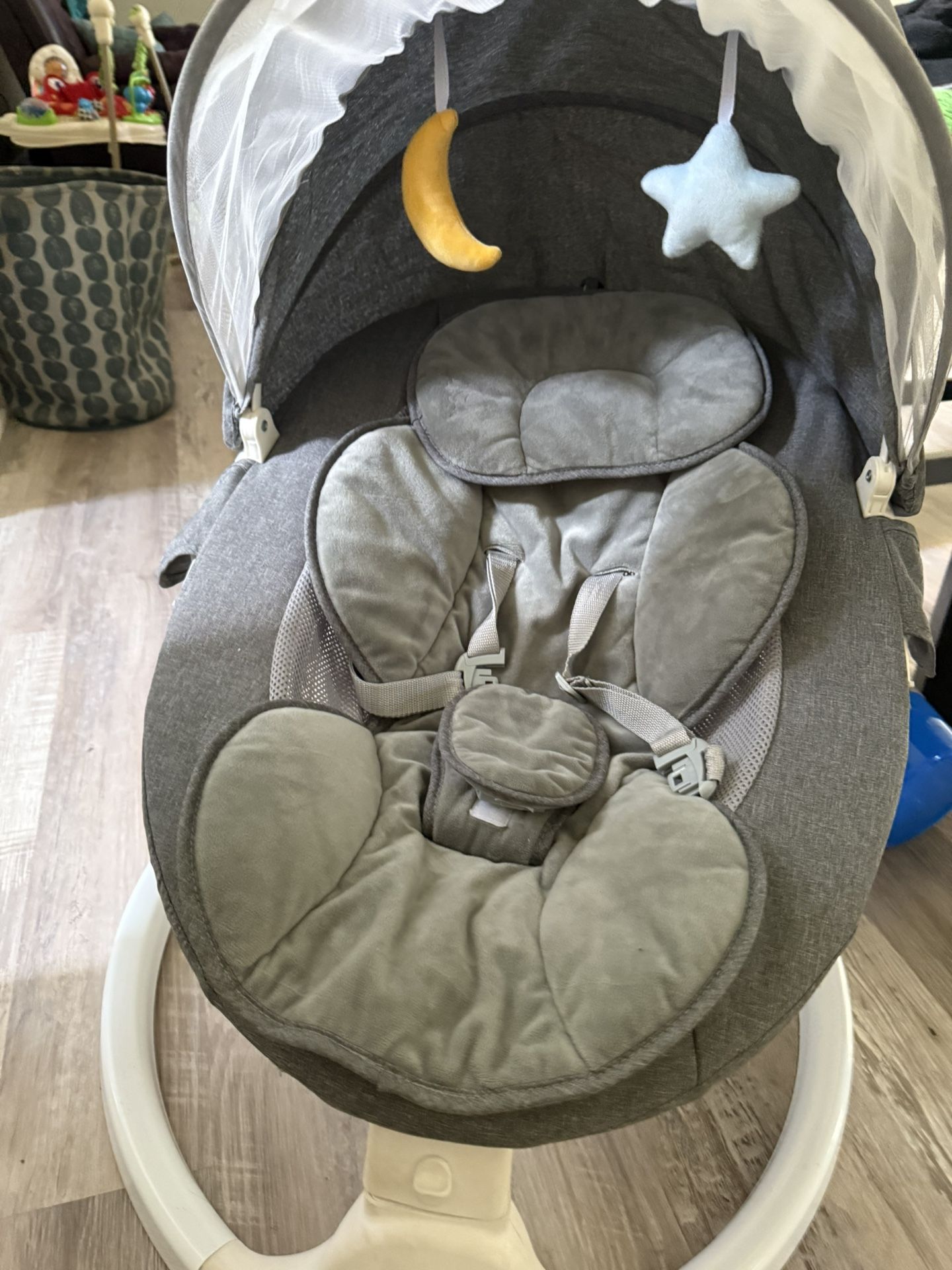 BlueTooth Infant  Swing