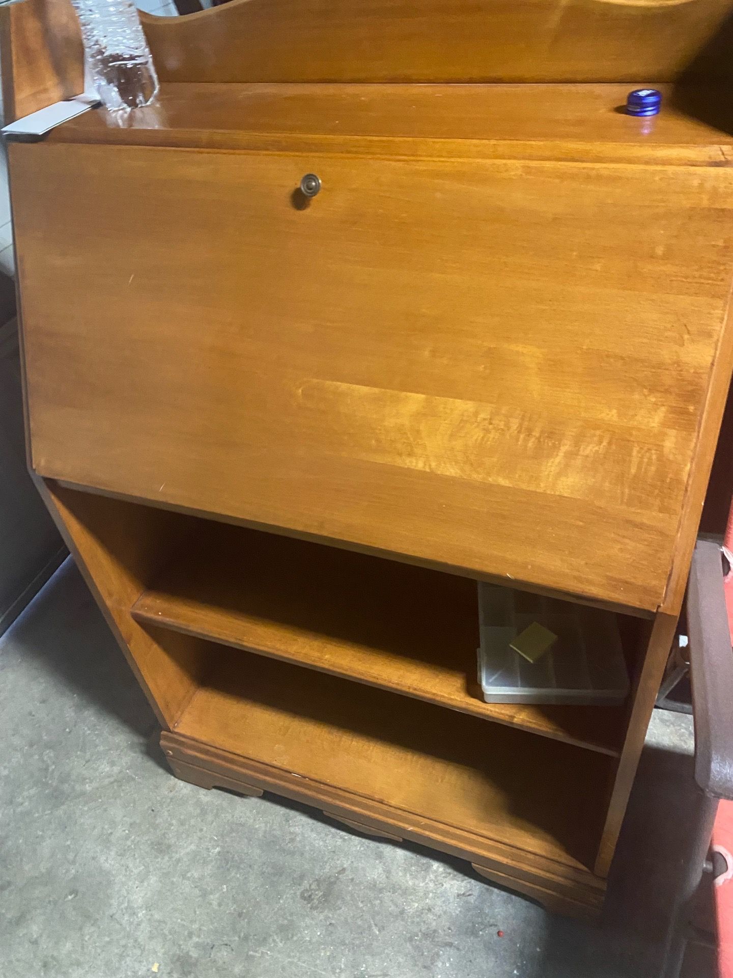 desk