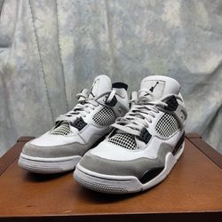 Size 10.5 - Jordan 4 Retro Mid Military Black