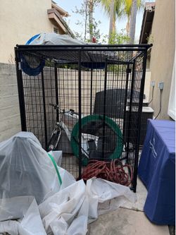 Dog kennel