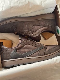 Travis Scott velvet brown size 9.5 ds