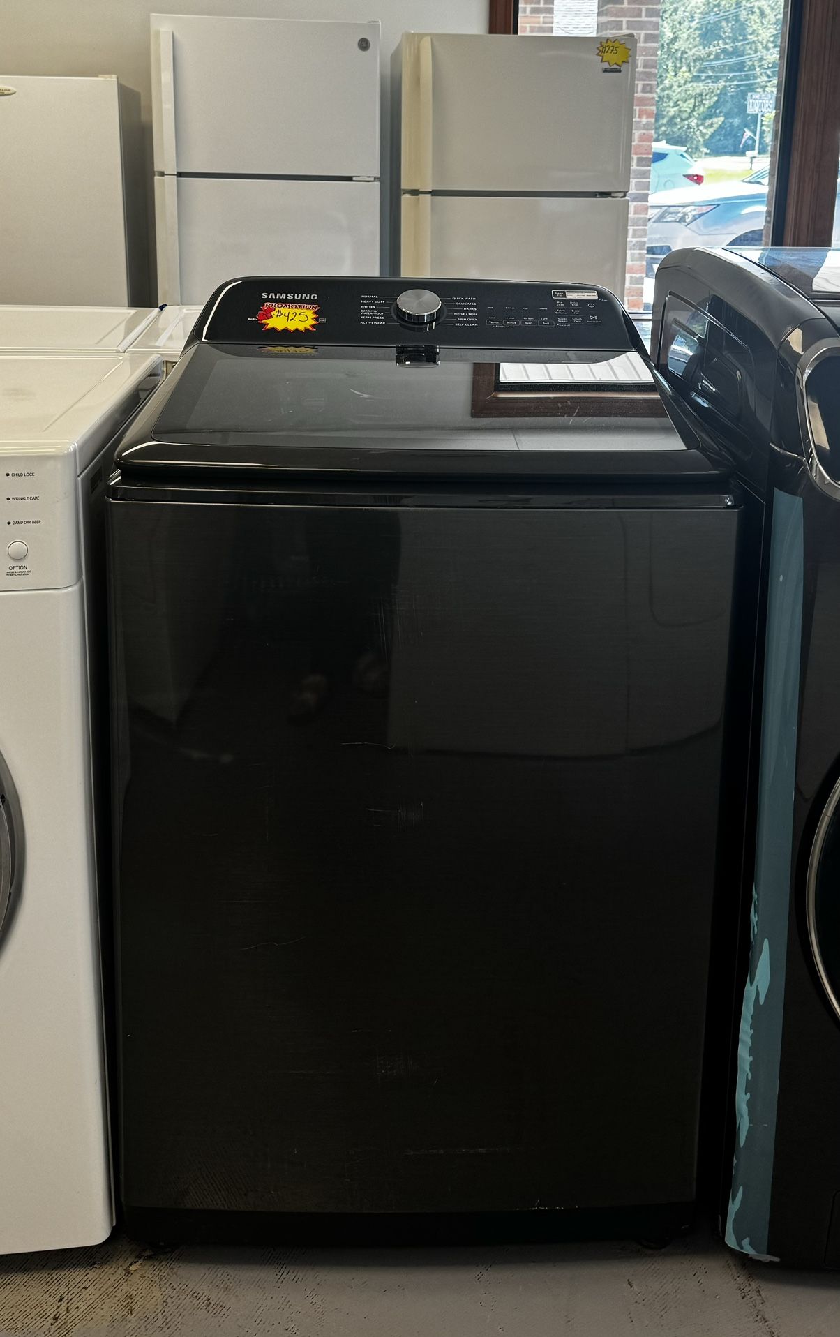 SAMSUNG ) Electric washing Machine used as new Works Perfectly 1216 Hartford Turnpike Vernon CT