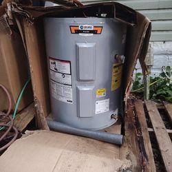State Water Heater 30 Gallons Color Is Gray Brand New In The Box