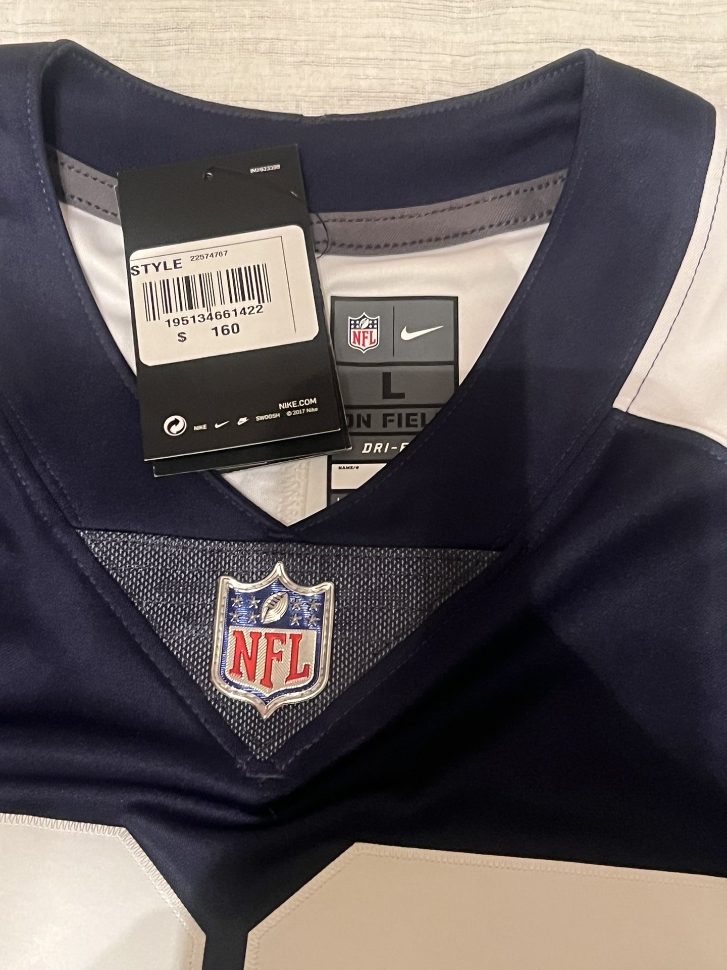 Dallas Cowboys Youth Jersey for Sale in Garland, TX - OfferUp