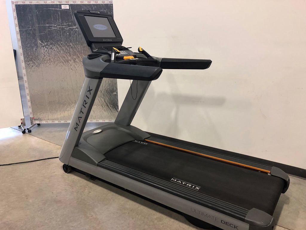 Matrix treadmill, commercial, excellent condition