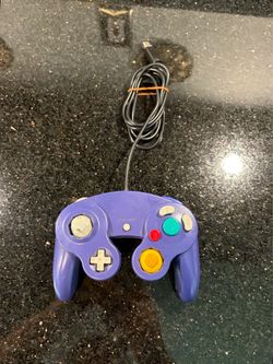 Official Nintendo GameCube Controller in classic Indigo Color Model DOL-003