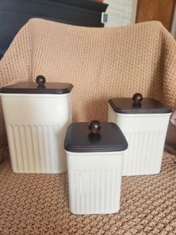 Kitchen Canisters 