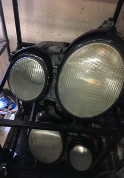 mercedez headlights R/L used 1998