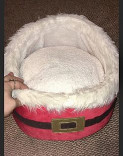 Santa Pet Bed