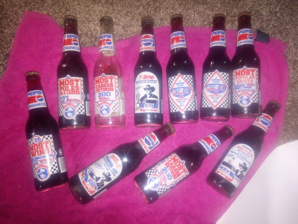 Richard Petty Pepsi Long Neck Bottles - Set of 10 New