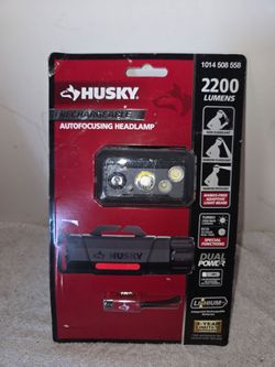Husky 2200 Lumens Rechargeable Headlamp New (Price Is Firm)