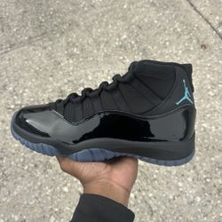 Jordan 11 Gamma Size 6y