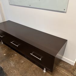 SLEEK 3-DRAWER STORAGE CHEST, CHROME DETAILS