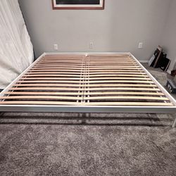 King Bedframe and Spring Mattress 