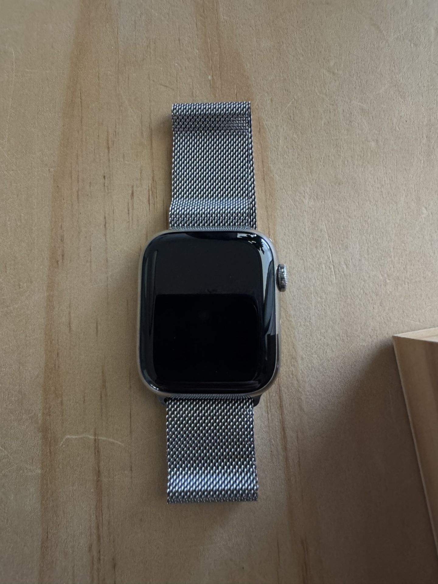Series 7 Silver Stainless Steel Apple Watch