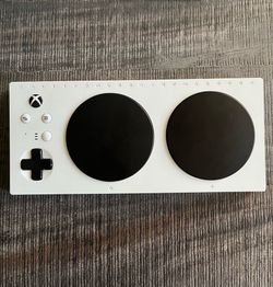 XBOX ADAPTIVE CONTROLLER