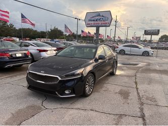 * Clean, Stylish & Ready lfor the Road – 2017 Kia Cadenza!